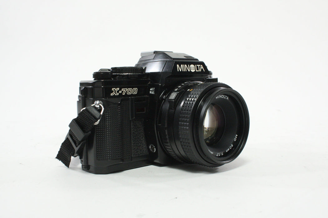 Minolta X-700 35mm SLR Camera with 50mm f/1.7 MD Lens