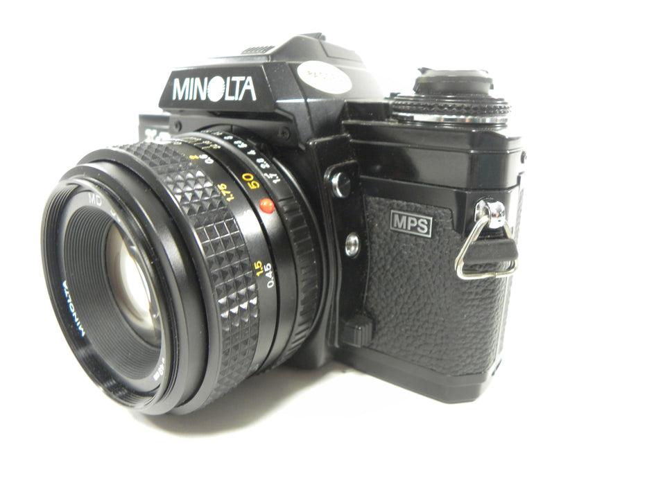 Minolta  X-700 35mm SLR w/MD 50mm f1.7