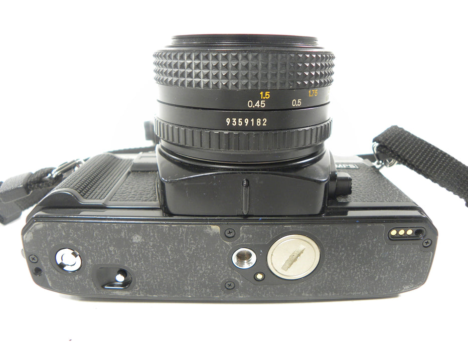 Minolta X-700 35mm SLR w/MD 50mm f1.7