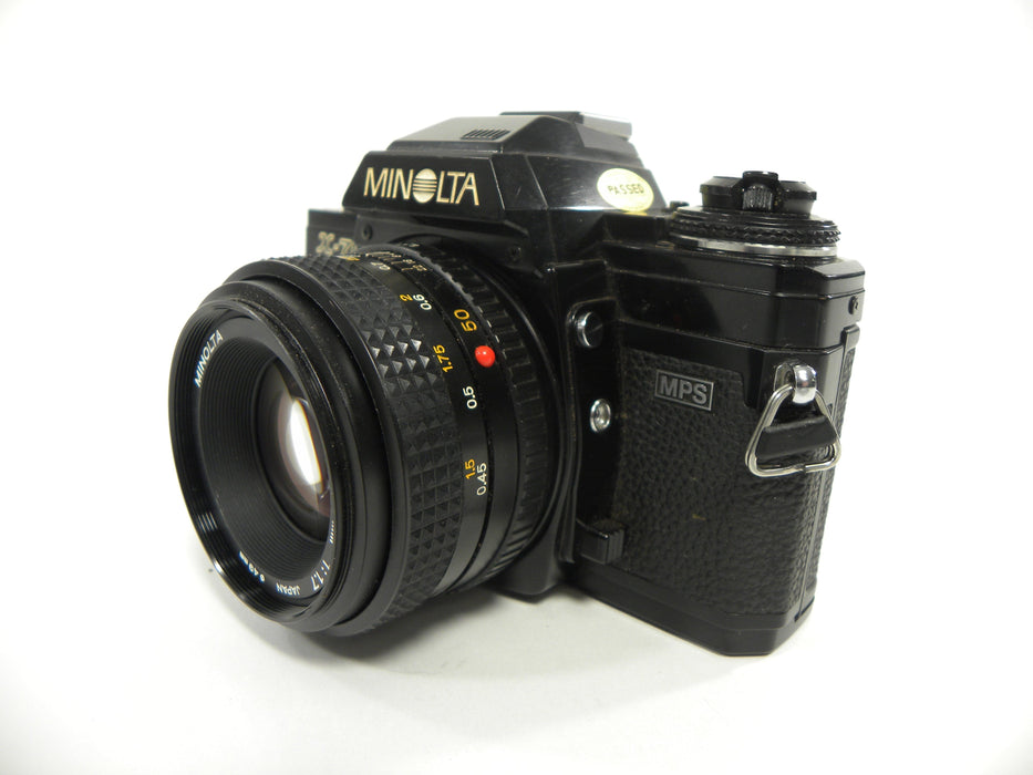 Minolta X-700 35mm SLR w/MD 50mm f1.7