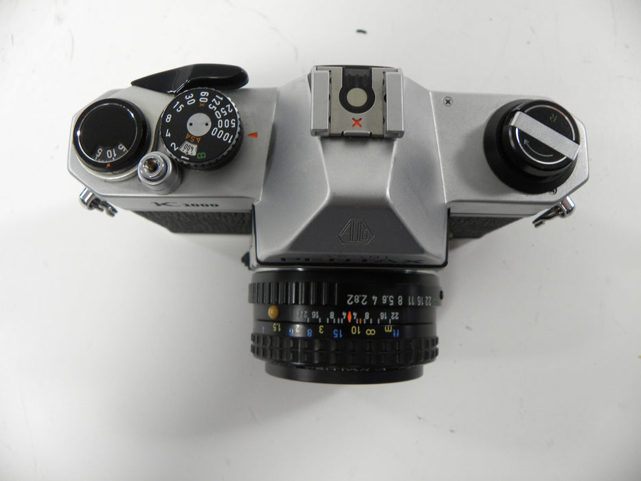 Minolta X-700 35mm SLR w/MD 50mm f2