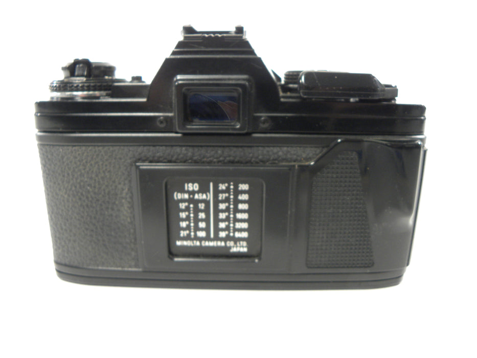 Minolta X-700 35mm SLR w/MD 50mm f2
