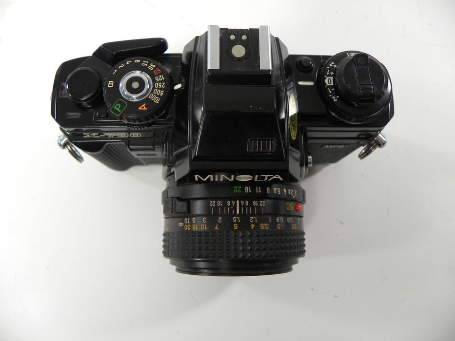 Minolta X-700 35mm SLR w/MD 50mm f2