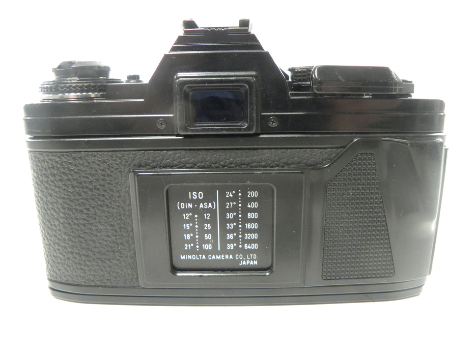 Minolta X-700 35mm SLR w/MD 50mm f2