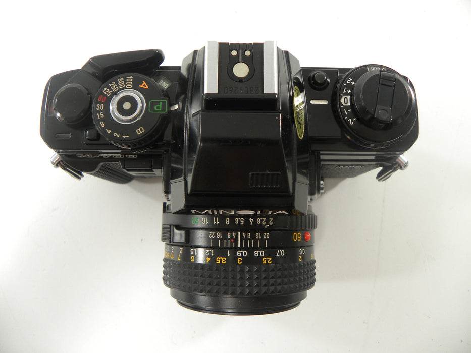 Minolta X-700 35mm SLR w/MD 50mm f2