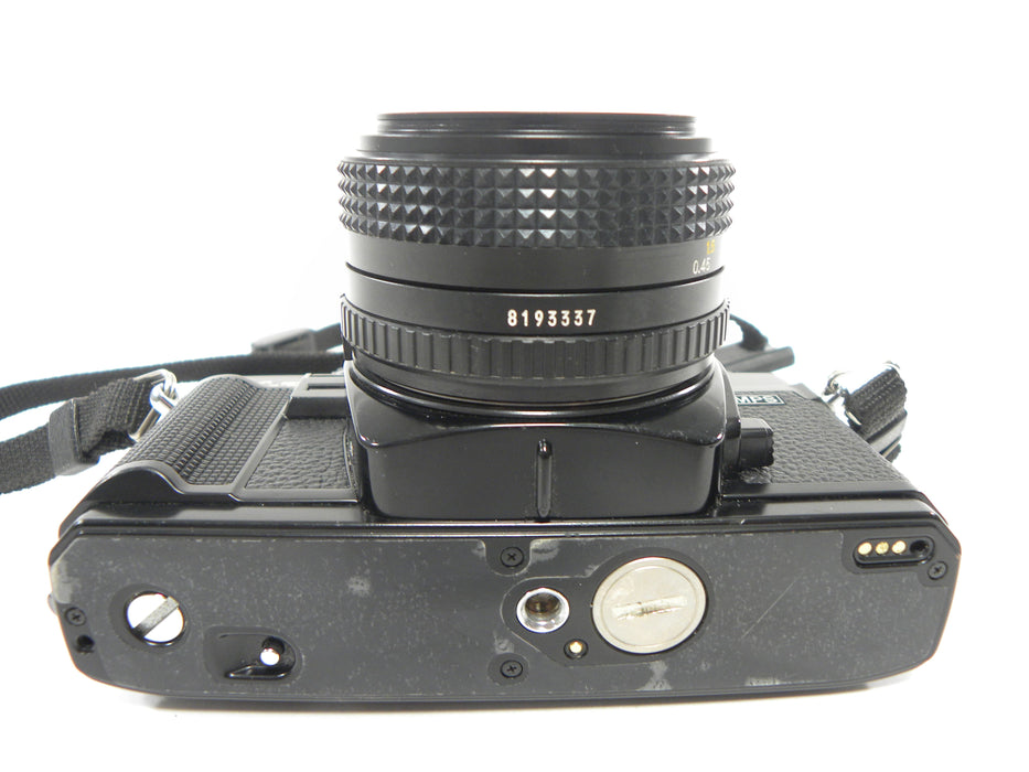 Minolta X-700 35mm SLR w/MD 50mmf1.7