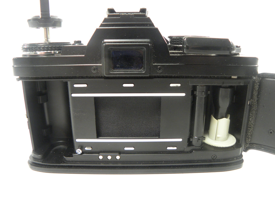 Minolta X-700 35mm SLR w/MD Rokkor-X 45mm f2