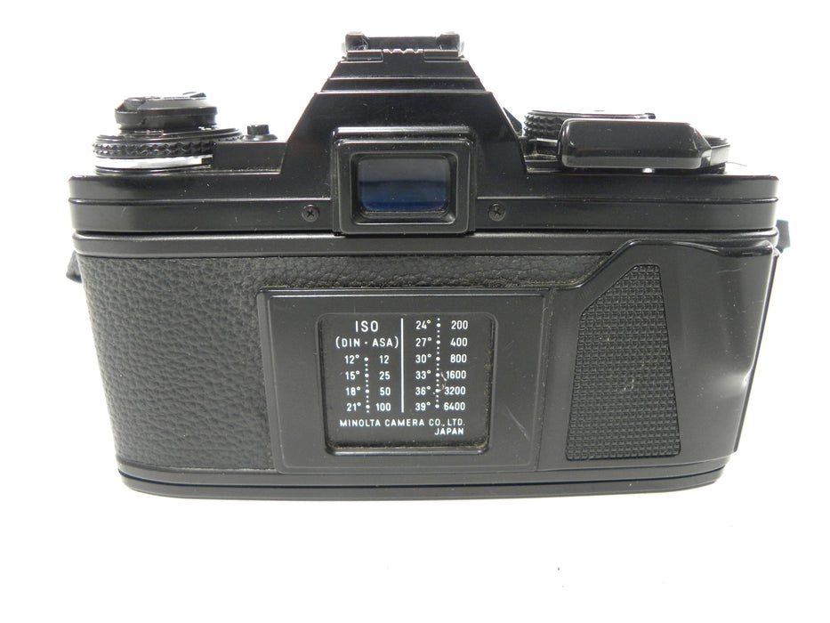 Minolta X-700 35mm SLR w/MD Rokkor-X 45mm f2