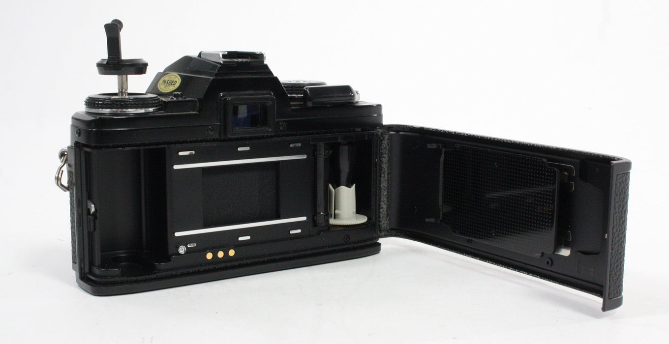 Minolta X-700 MPS 35mm SLR Camera with 50mm f/1.7 Lens