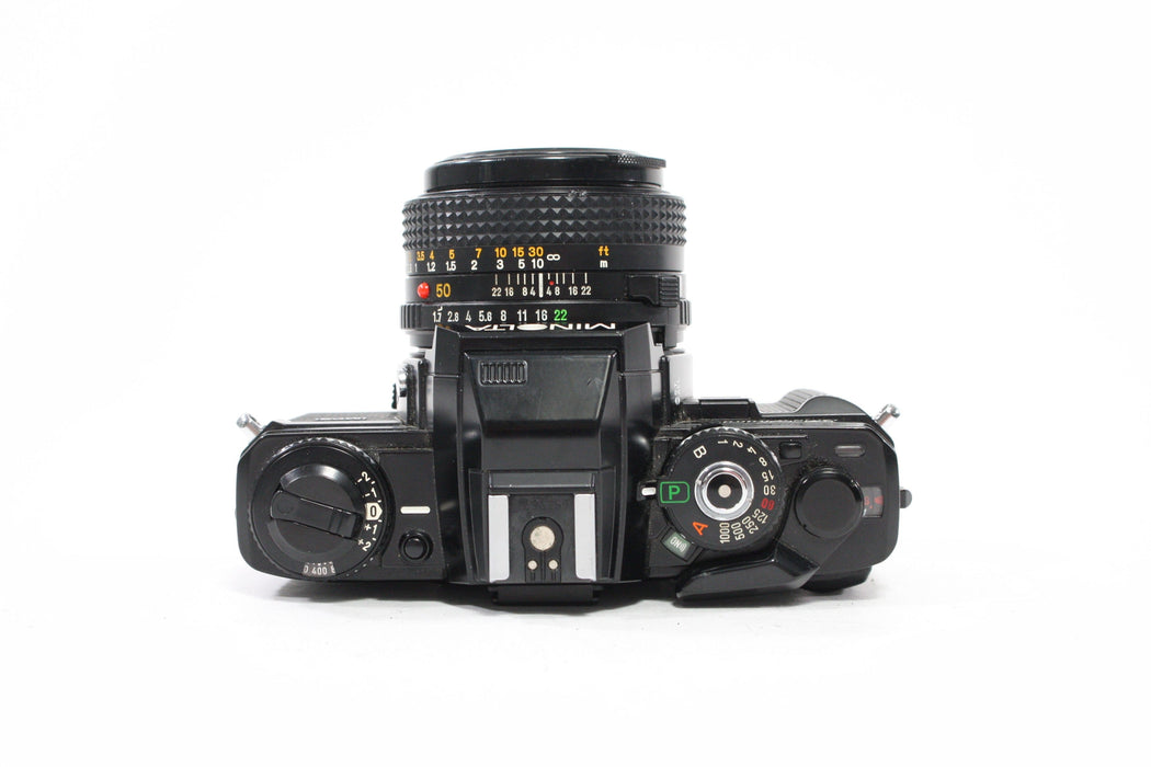 Minolta X-700 SLR 35mm Camera with 50mm f/1.7 Lens