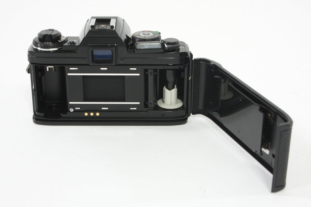Minolta X-700 with 50mm f/1.7 Lens