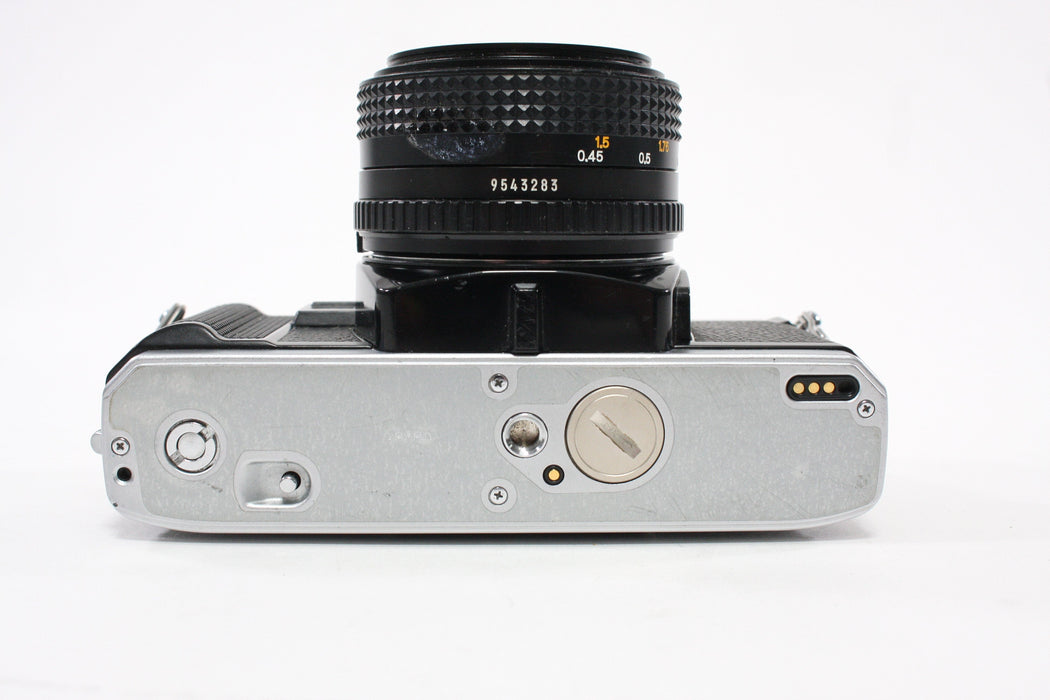Minolta X370 35mm SLR Camera with 50mm f/1.7 Lens
