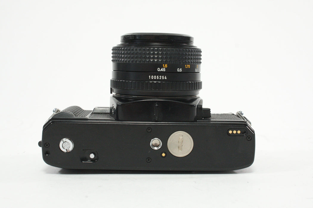 Minolta X700 35mm SLR Camera with a 50mm f/2.0 Lens