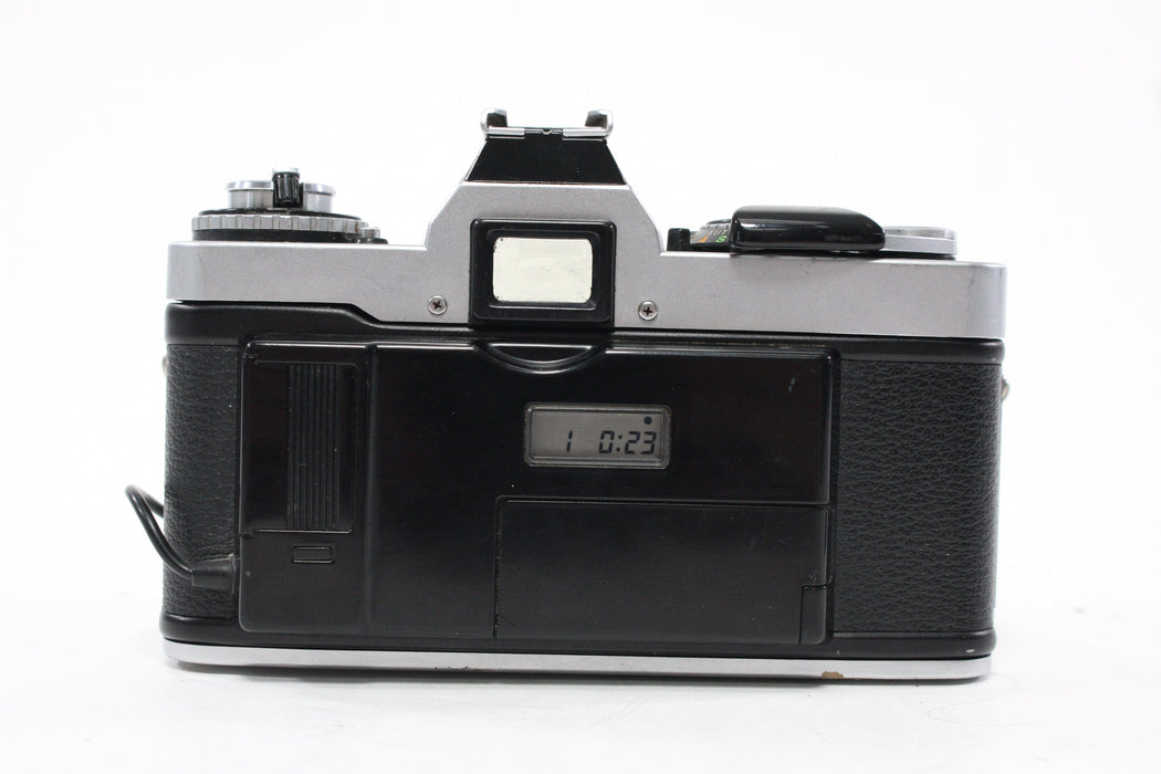 Minolta XD5 35mm SLR Camera with 50mm f/1.7 Lens
