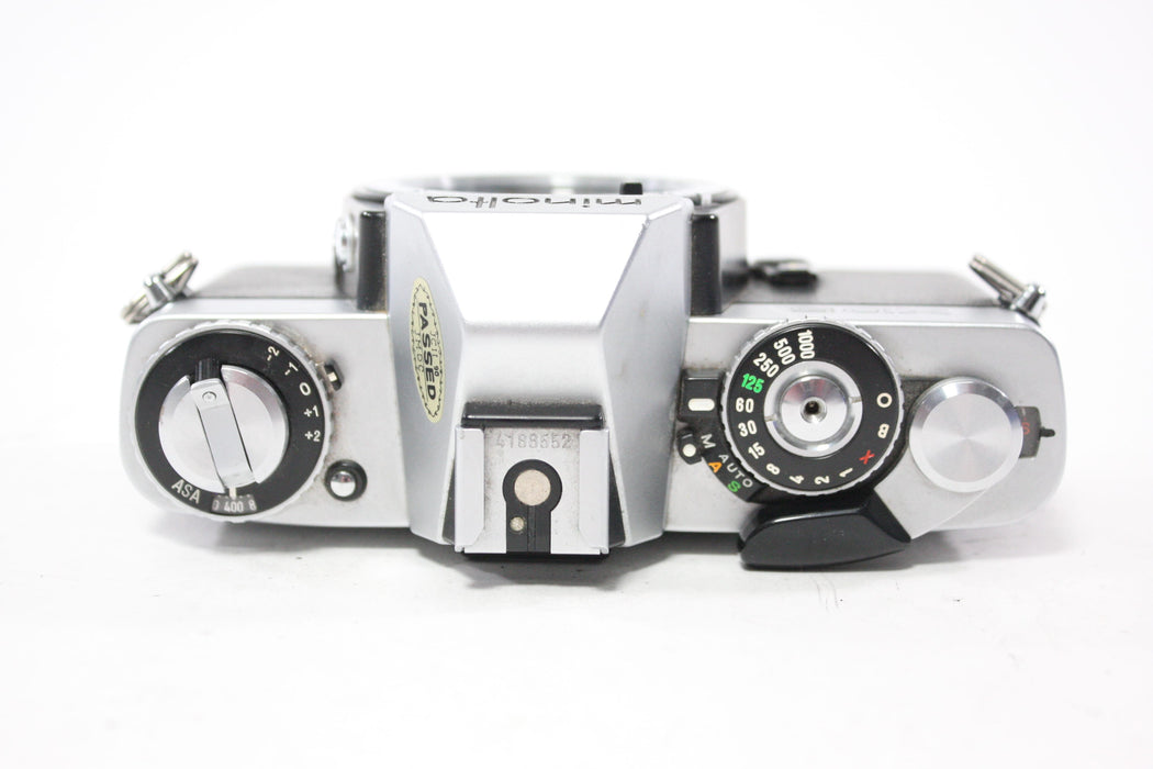 Minolta XD5 35mm SLR Camera with Minolta 50mm f/1.7 Rokkor-X Lens