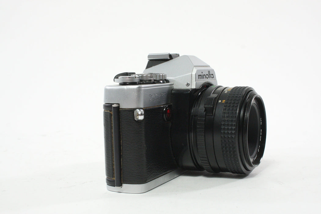 Minolta XG 7 35mm SLR Camera with 50mm f/2 MD Lens