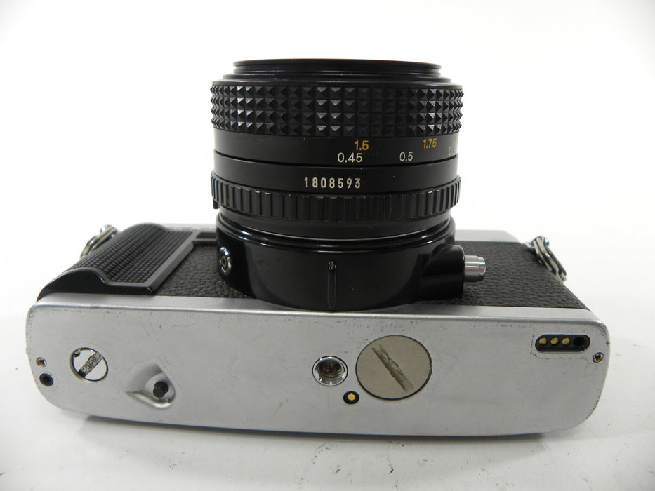 Minolta XG-M 35mm SLR w/MD 50mm f2