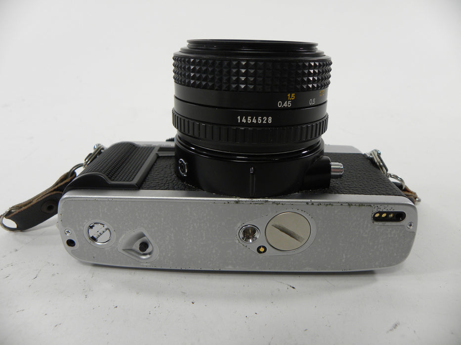 Minolta XG-M 35mm SLR w/MD 50mm f2