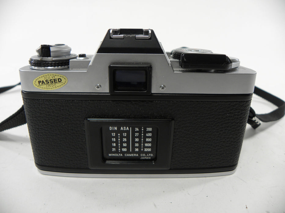 Minolta XG-M 35mm SLR w/ Vivitar 35-105mm f3.5