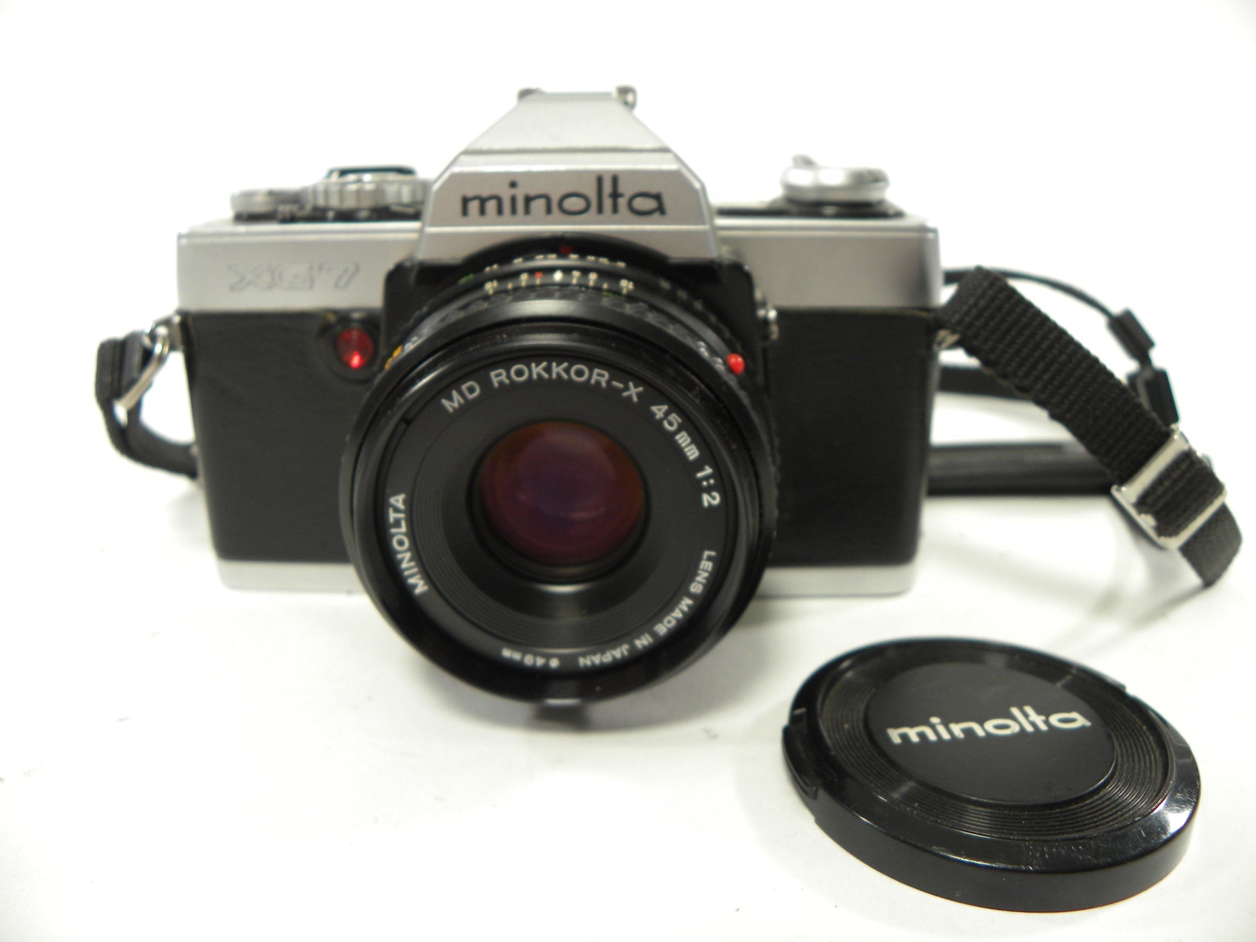 Minolta XG7 35mm SLR w/MD Rokkor-X 45mm f2