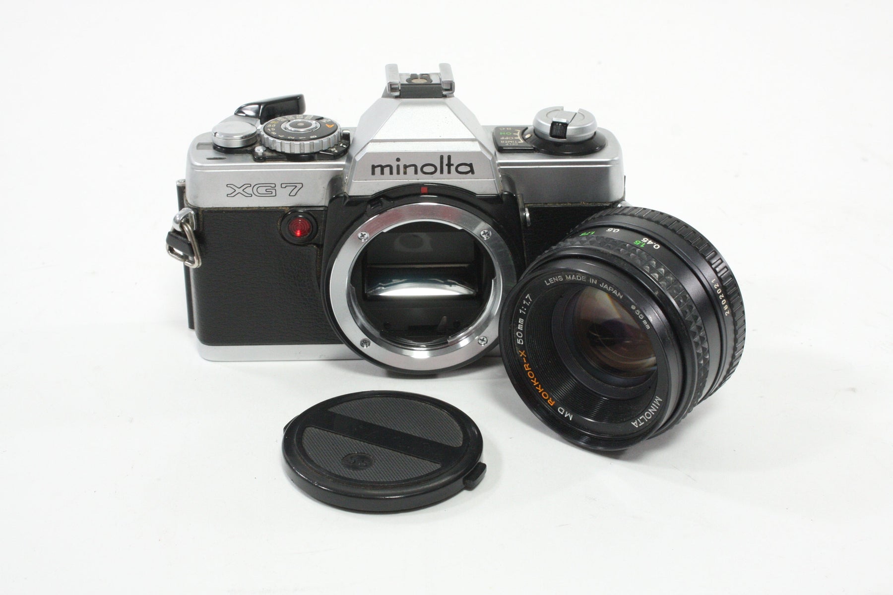 Minolta XG7 SLR Camera with 50mm f/1.7 MD Lens