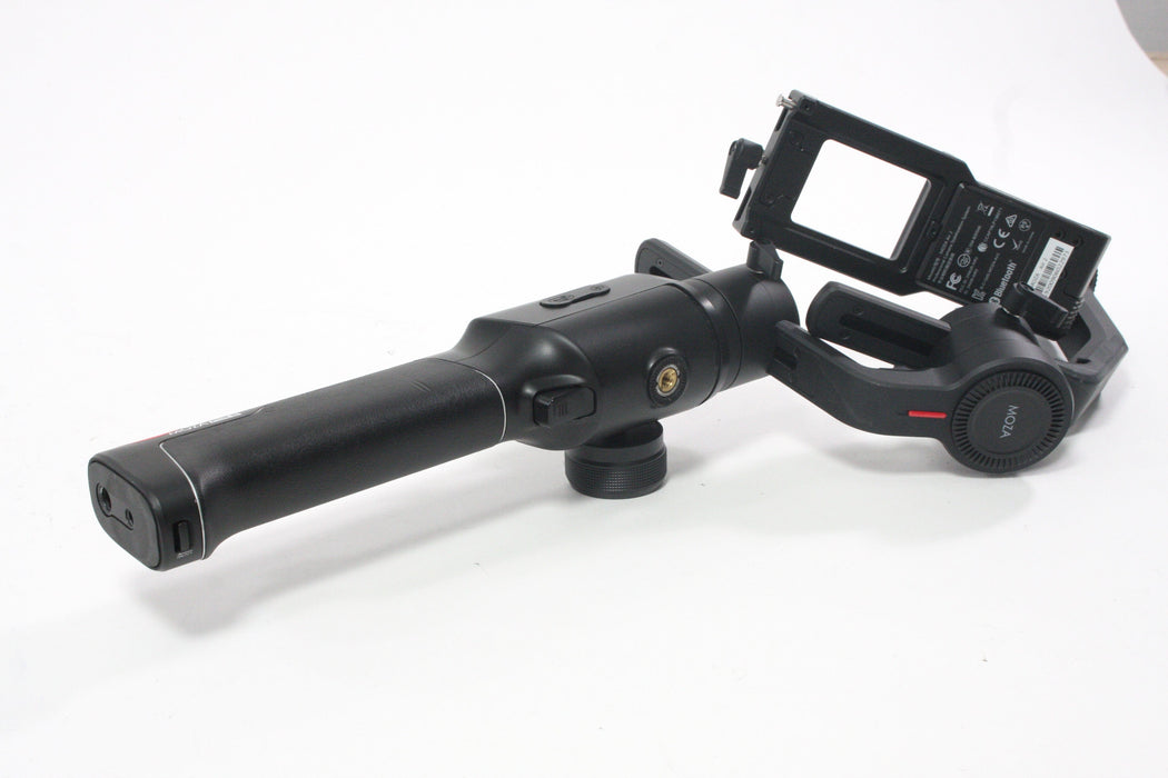 Moza Air2 with Zhiyun Dual-Handles Crane E002