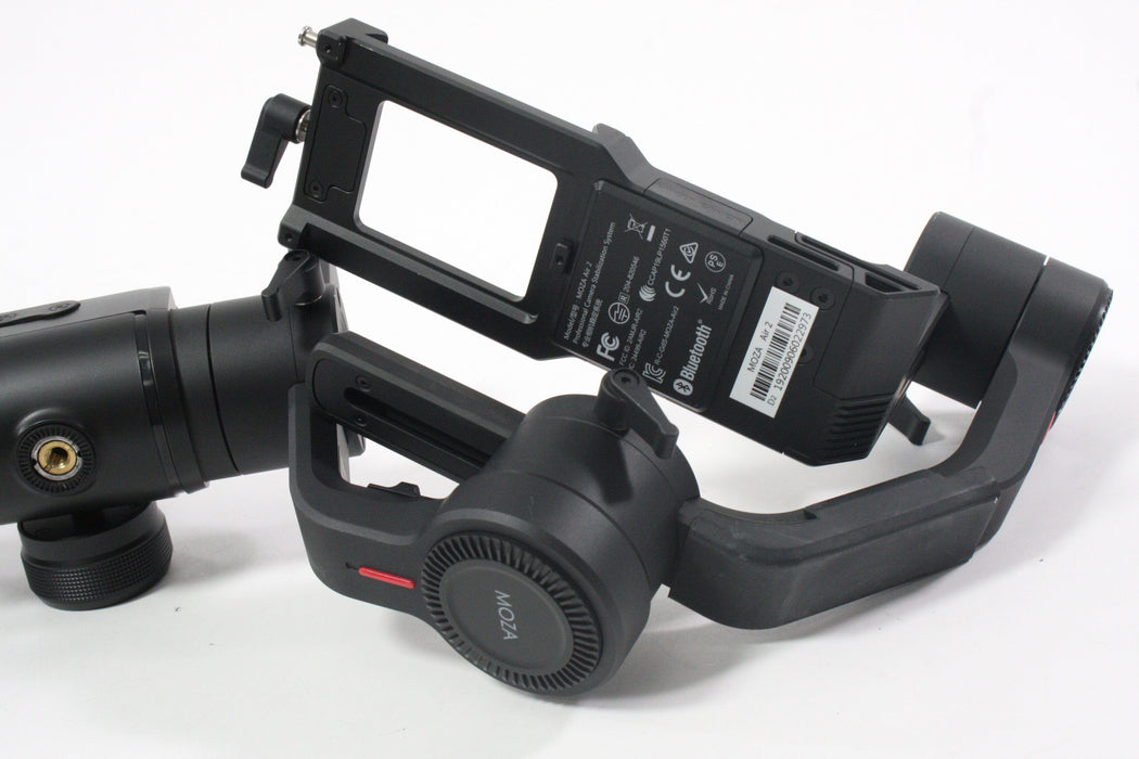 Moza Air2 with Zhiyun Dual-Handles Crane E002