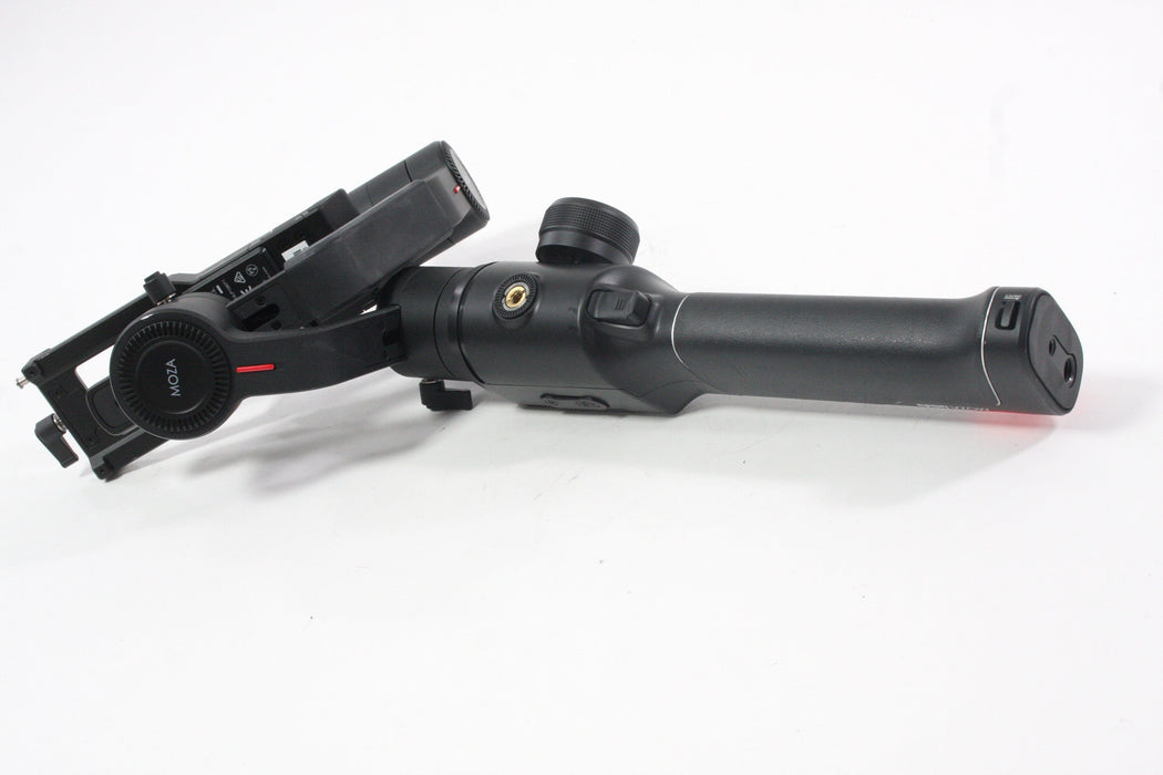 Moza Air2 with Zhiyun Dual-Handles Crane E002