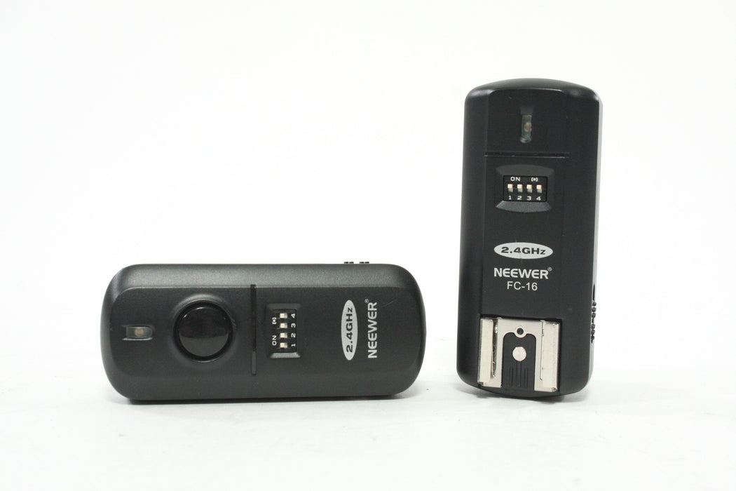 Neewer FC-16 Multi-Channel Wireless Universal Transmitter/wireReciever