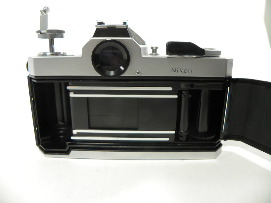 Nikkormat FT3 35mm SLR Film camera (Parts Only) AS IS