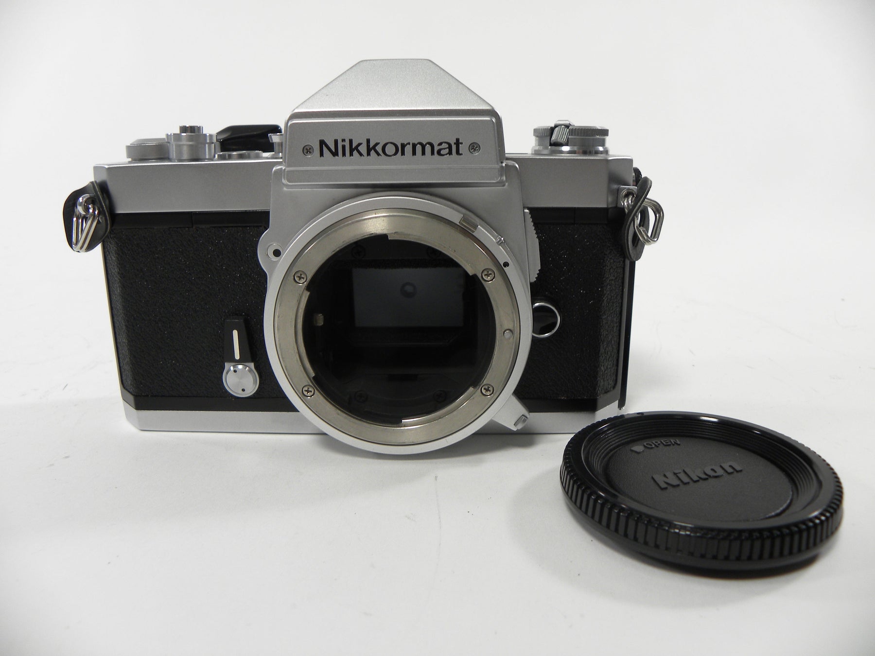 Nikkormat FT3 35mm SLR Film camera (Parts Only) AS IS