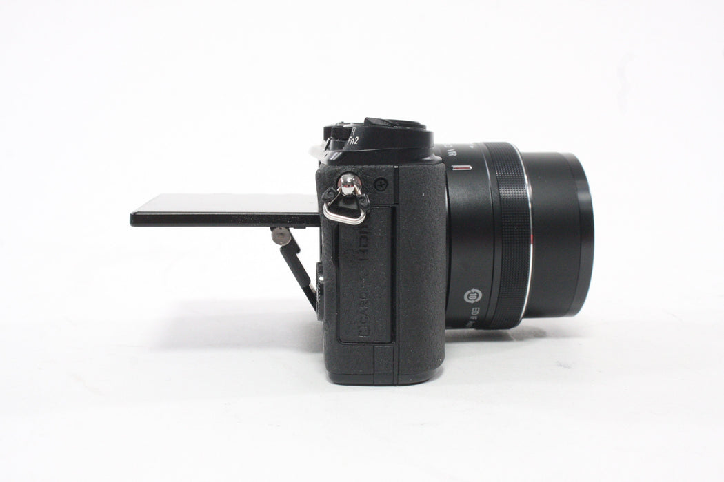 Nikon 1 V3 Mirrorless Digital with 10-30mm f/3.5-5.6 PD Zoom Lens & SC # 4,314