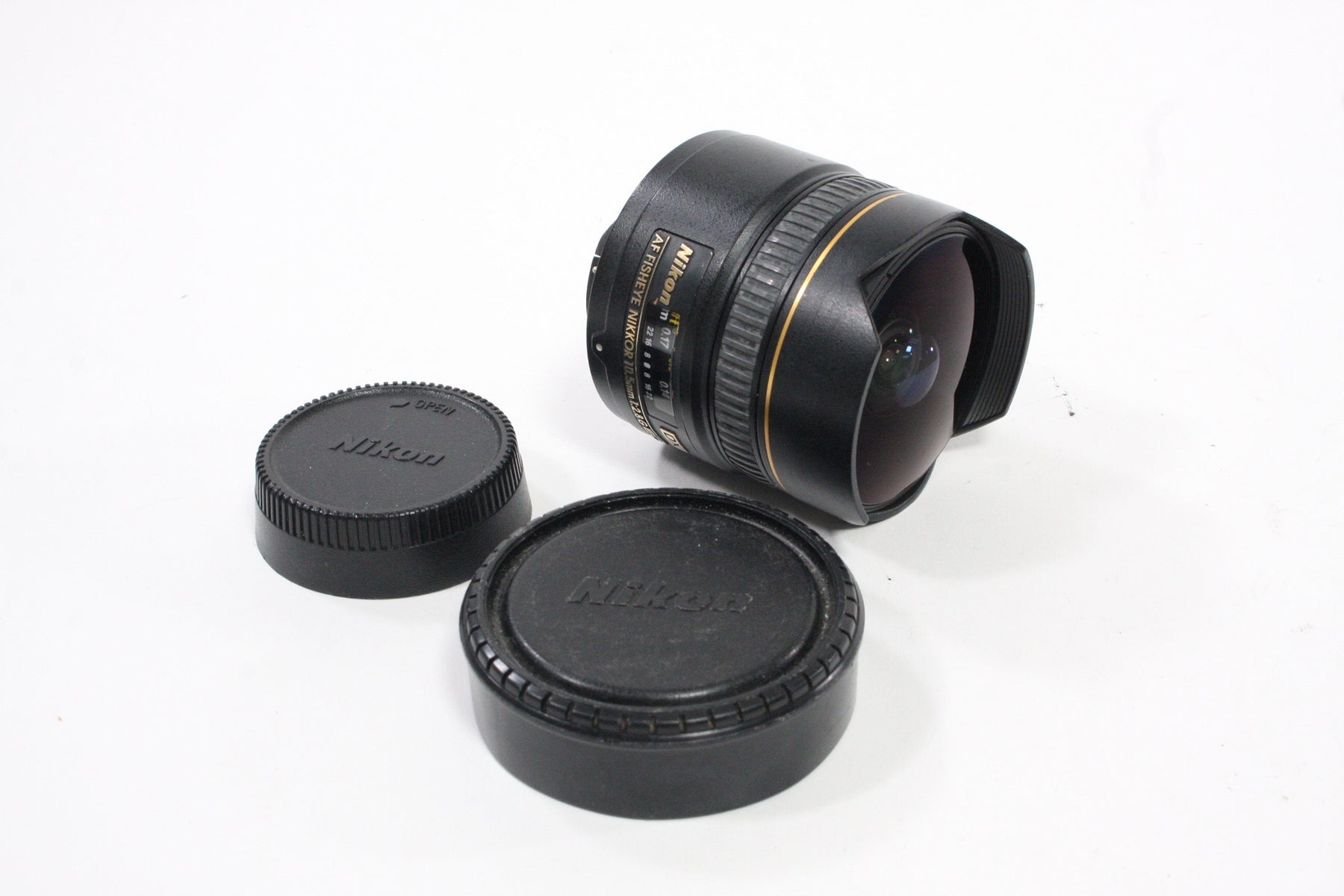Nikon 10.5mm f/2.8 G ED Fish-Eye Lens for Nikon AF Mount