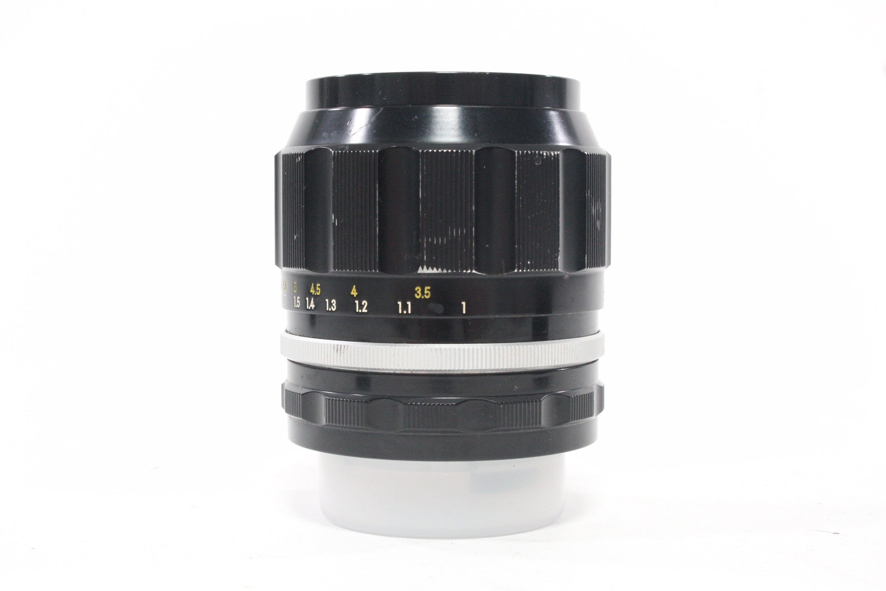 Nikon 105mm f/2.5 Non-AI Nikkor-P Lens for Nikon F Mount