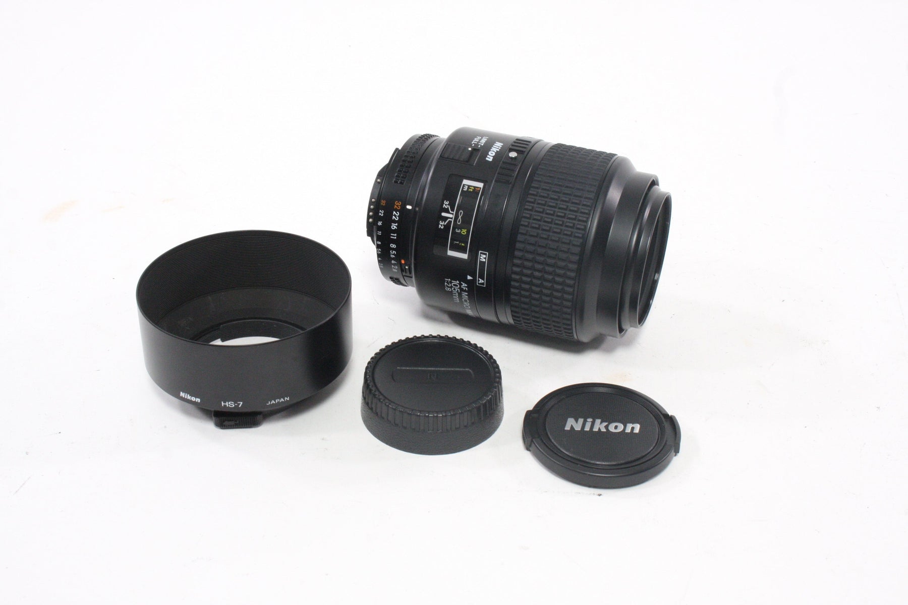 Nikon 105mm f/2.8 AF Micro Nikkor Lens for Nikon AF Mount