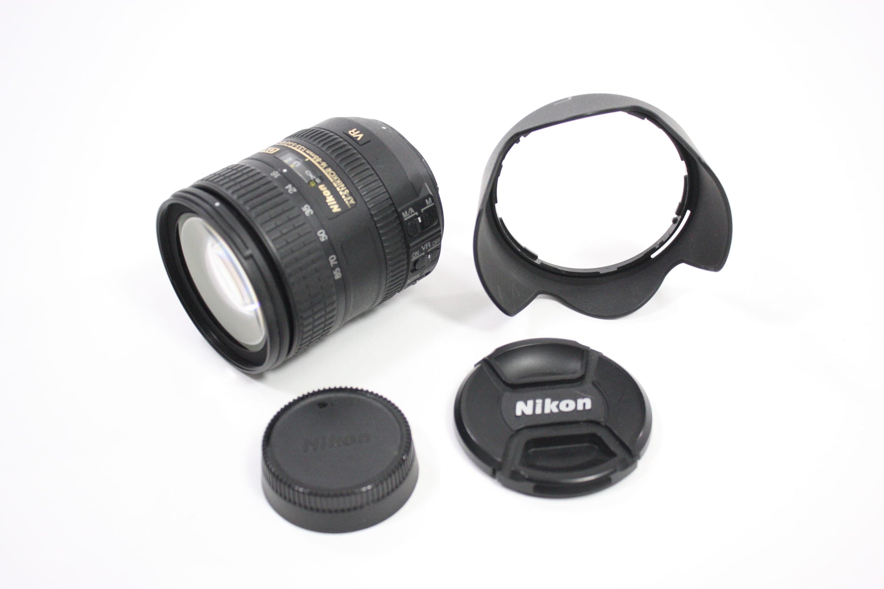Nikon 16-85mm f/3.5-5.6G ED VR DX AF-S Lens for Nikon F Mount