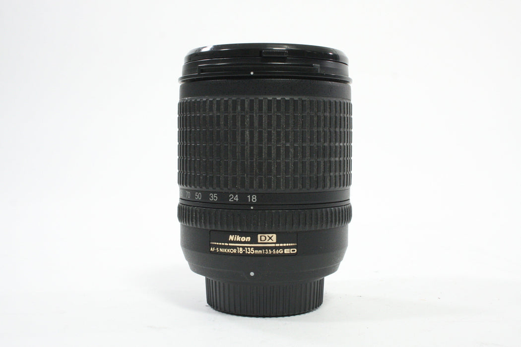 Nikon 18-135mm f/3.5-5.6 G ED Nikkor AF-S Lens for Nikon F Mount