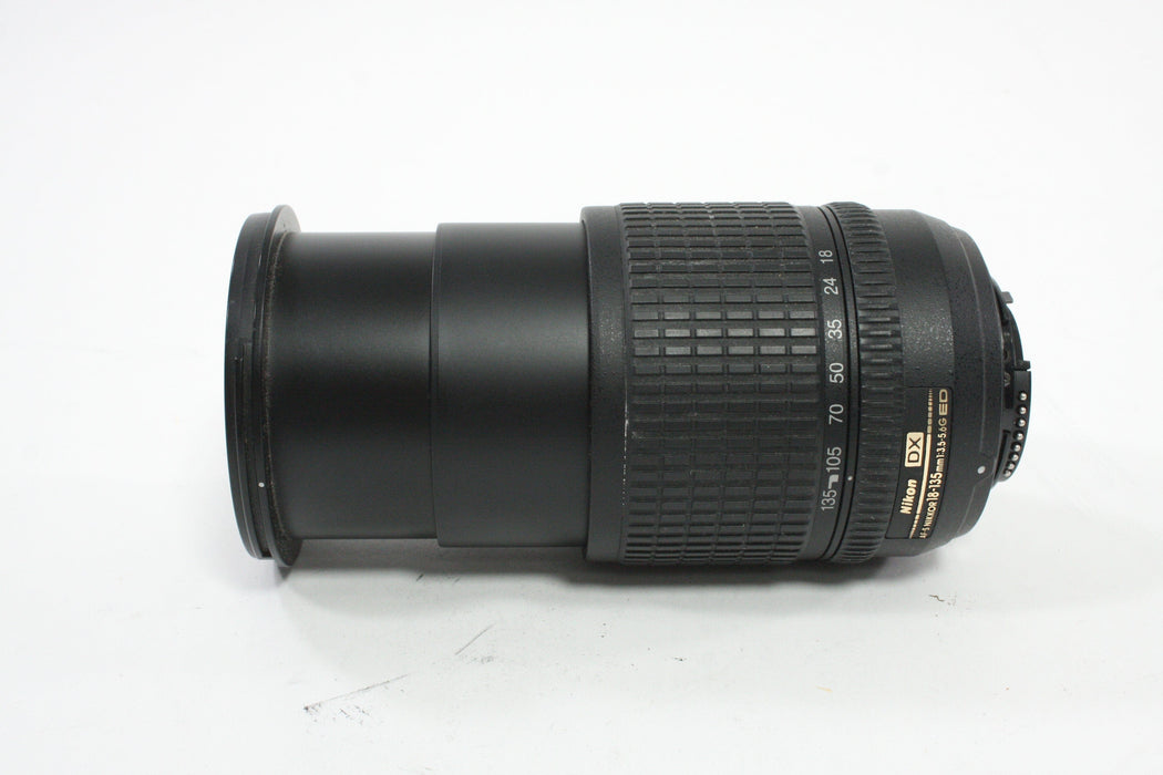 Nikon 18-135mm f/3.5-5.6 G ED Nikkor AF-S Lens for Nikon F Mount