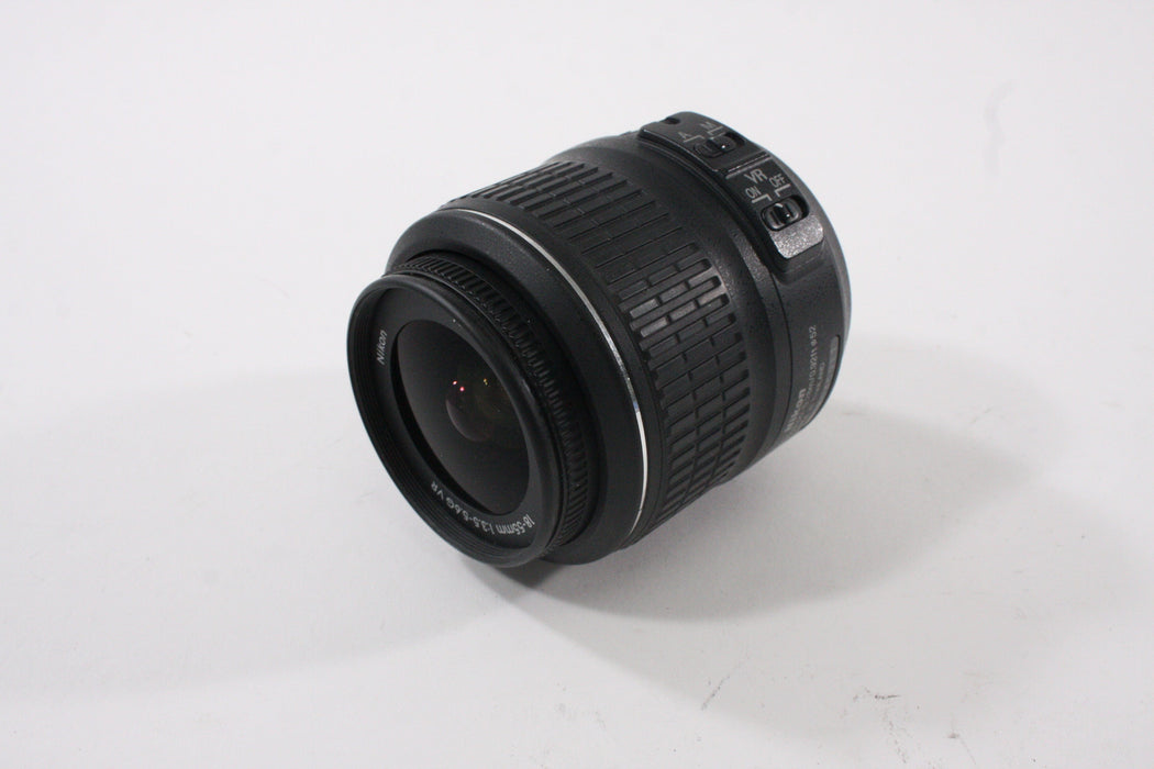 Nikon 18-55mm f/3.5-5.6 G VR AF-S APS-C DX Lens for Nikon F Mount