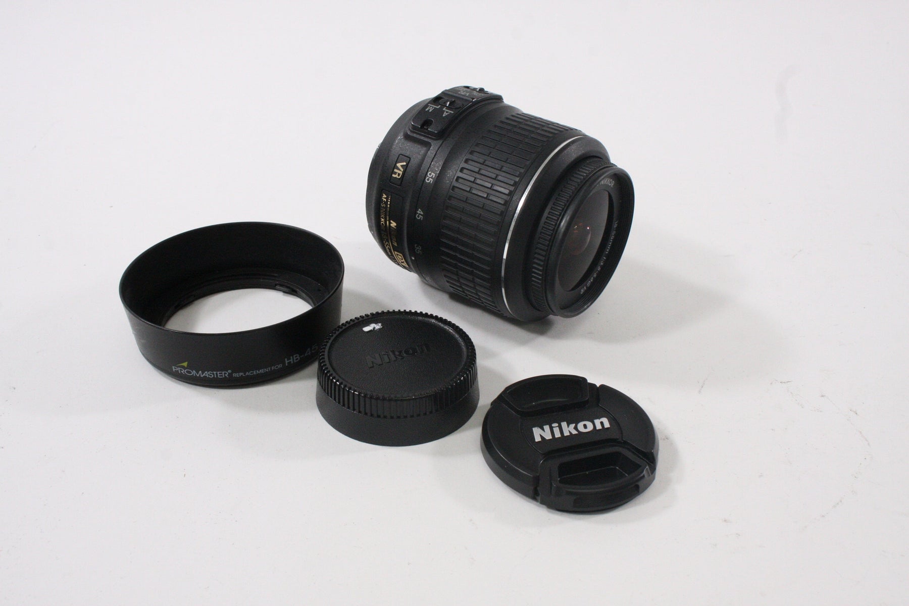 Nikon 18-55mm f/3.5-5.6 G VR AF-S APS-C DX Lens for Nikon F Mount
