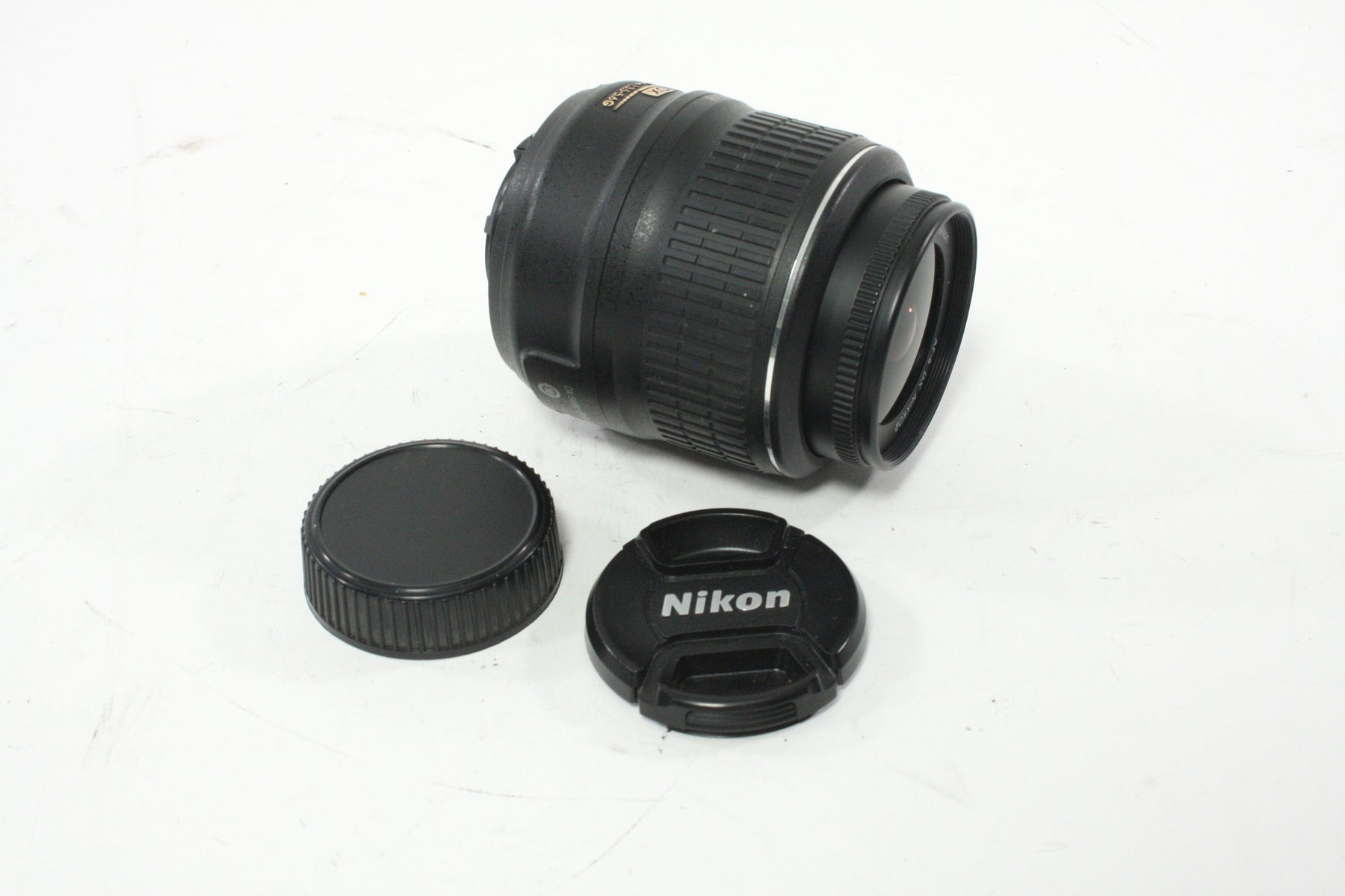Nikon 18-55mm f/3.5-5.6 G VR DX AF-S Lens for Nikon AF Mount
