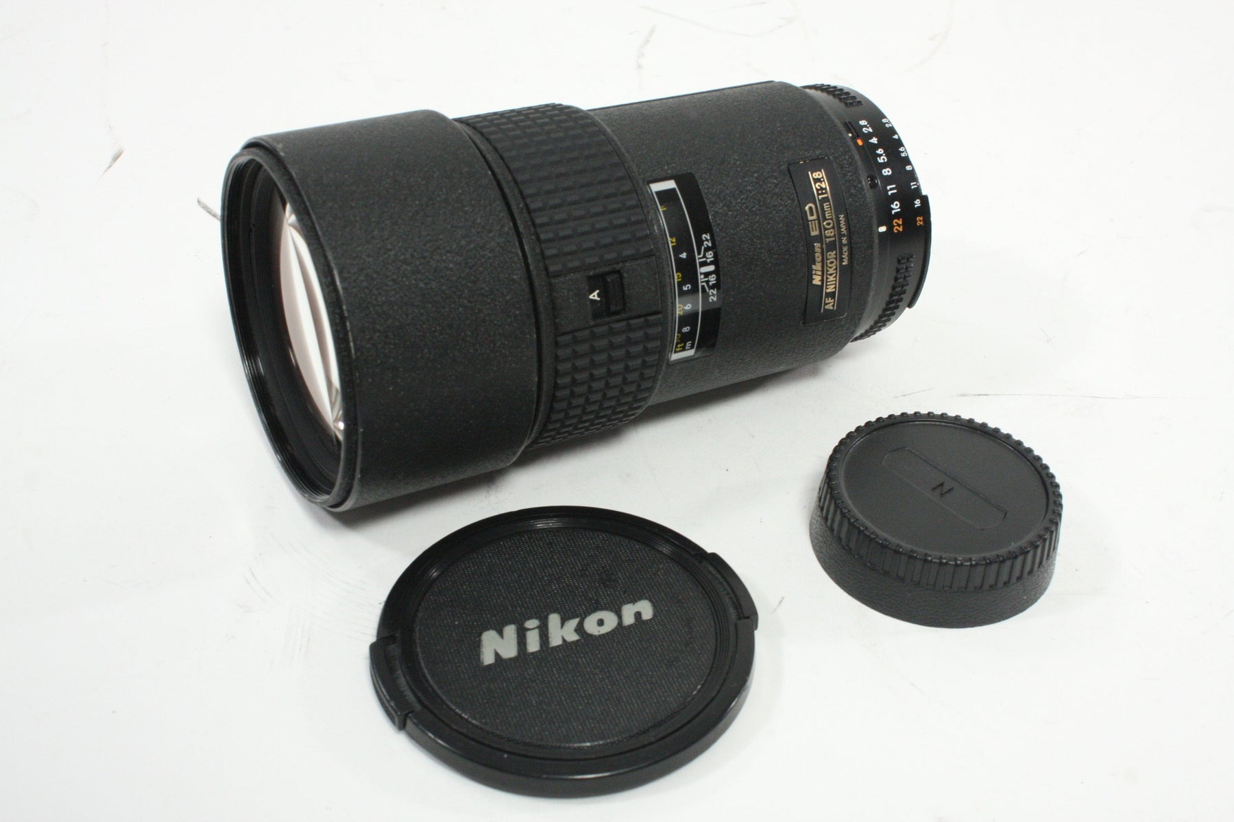 Nikon 180mm f/2.8D AF Nikkor IF-ED Lens for Nikon F Mount