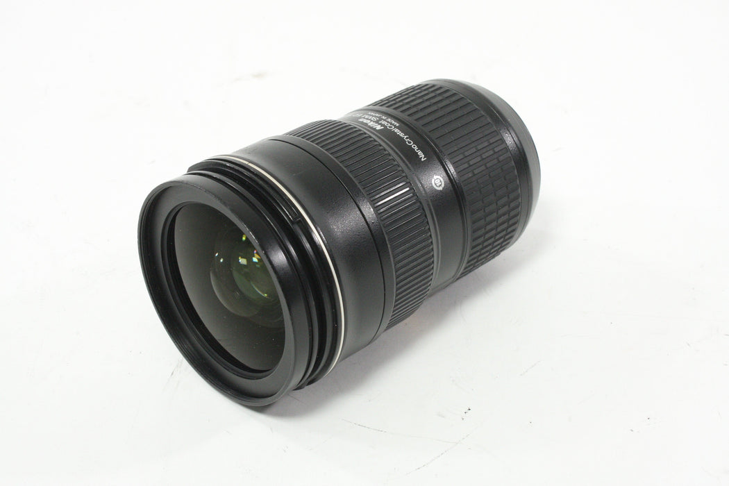 Nikon 24-70mm f/2.8 G ED AF-S Lens for Nikon F Mount
