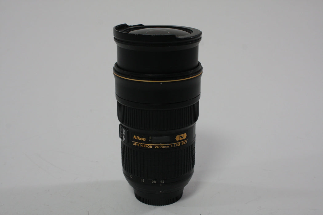 Nikon 24-70mm f/2.8 G ED Lens for Nikon F Mount AS-IS