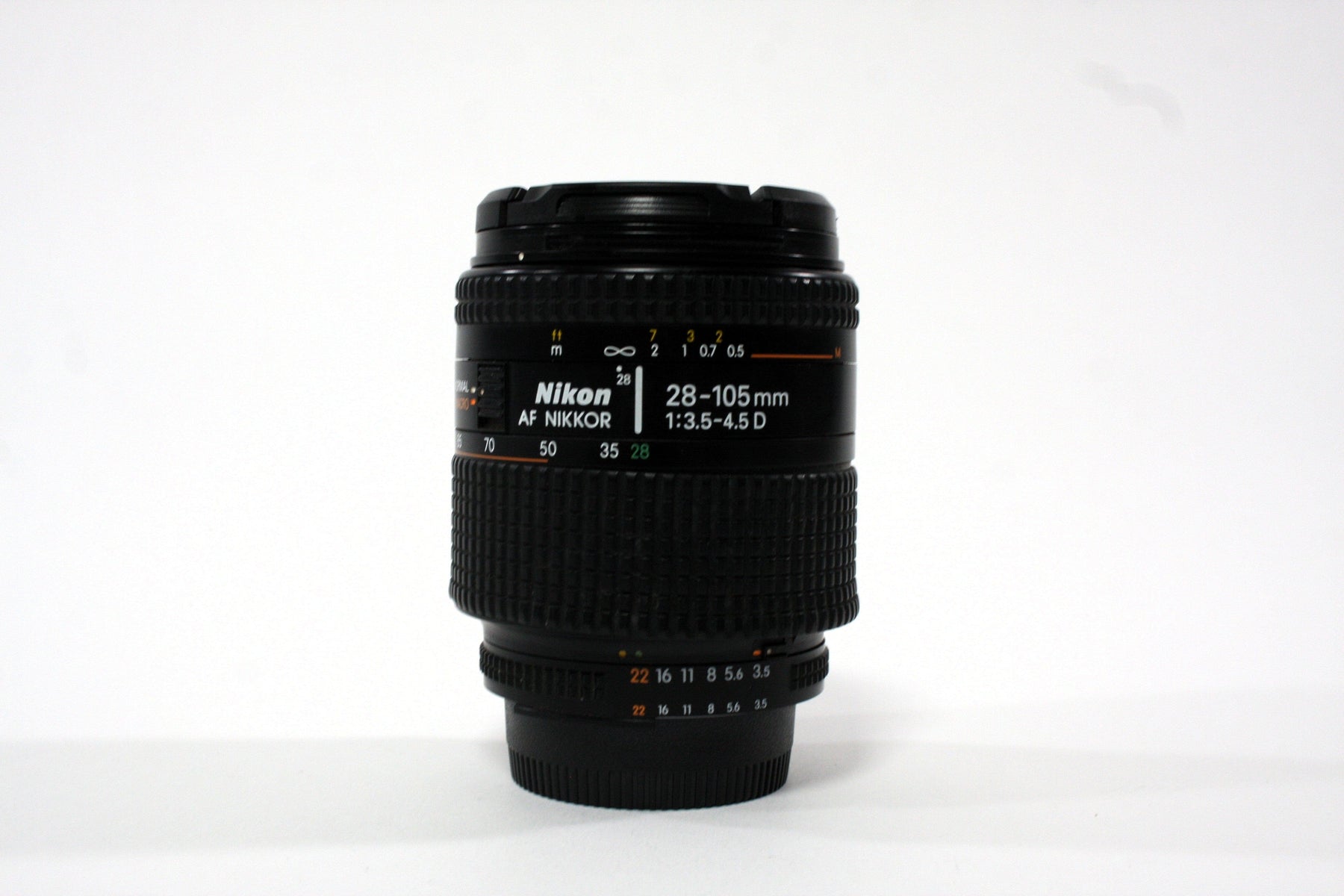 Nikon 28-105mm f/3.5-4.5D