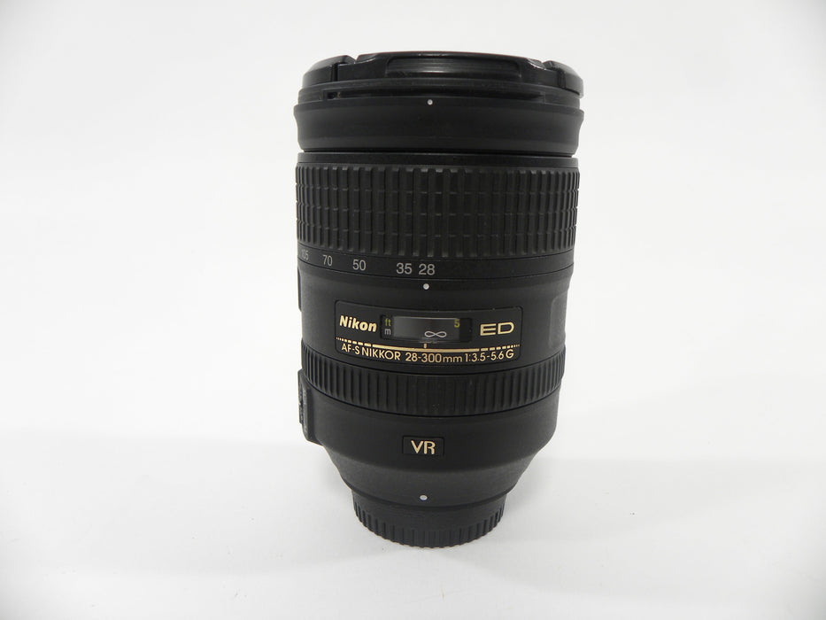 Nikon 28-300 f/3.5-5.6 ED VR AF-S  Lens for Nikon AF Mount