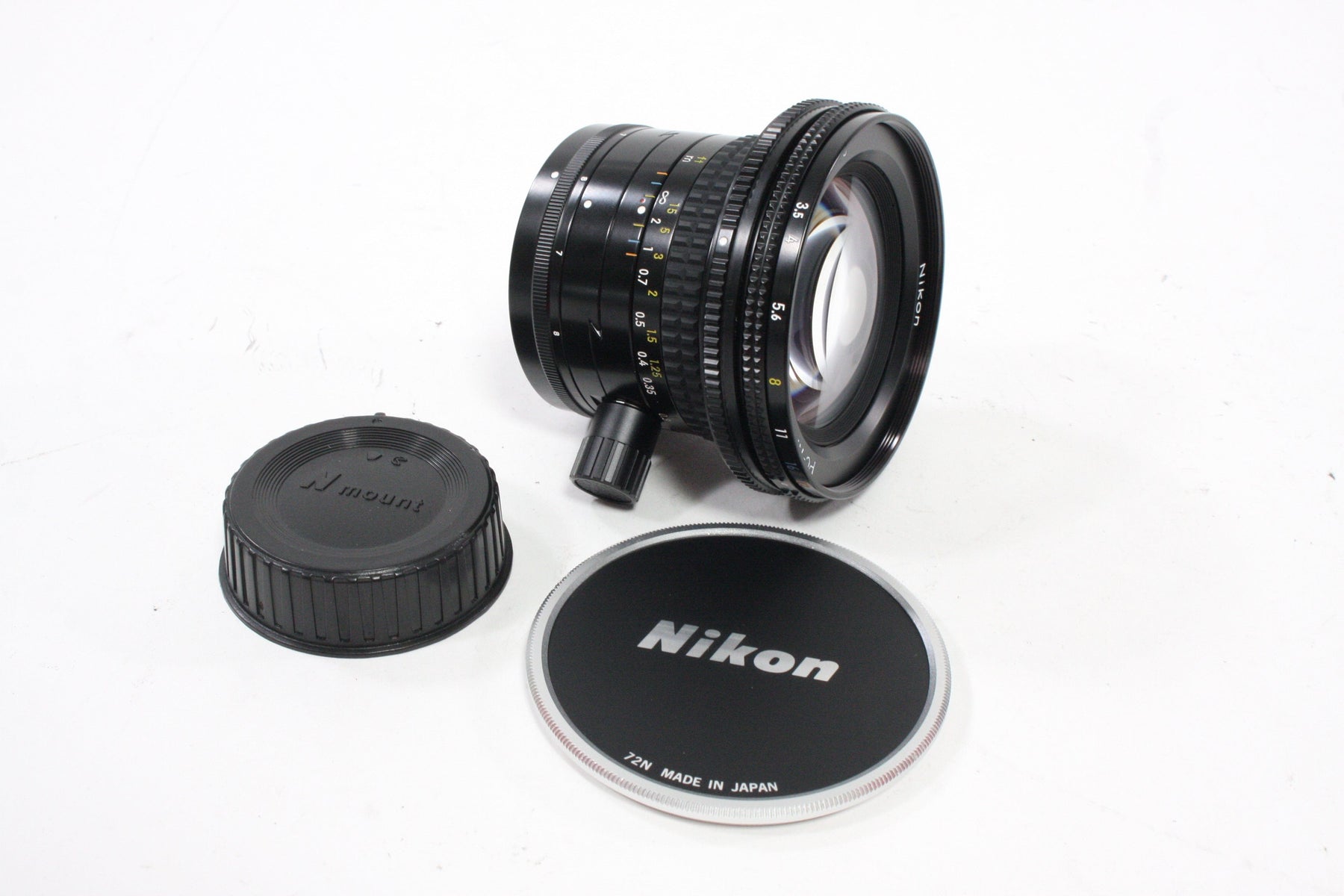 Nikon 28mm f/3.5 PC-Nikkor Lens for Nikon F Mount Non-AI