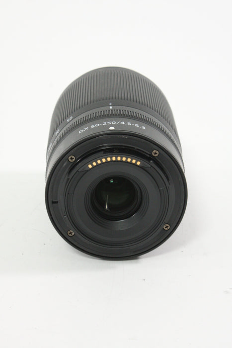 Nikon 50-250mm f/4.5-6.3 VR Z DX