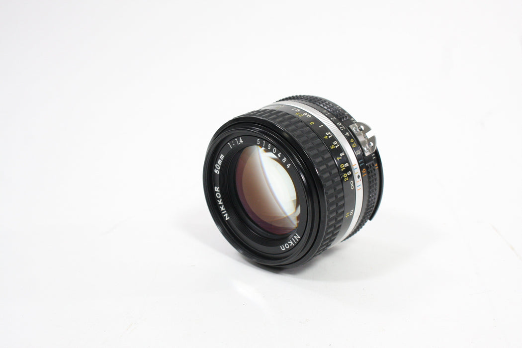 Nikon 50mm f/1.4 AI-S Lens for Nikon AF Lens