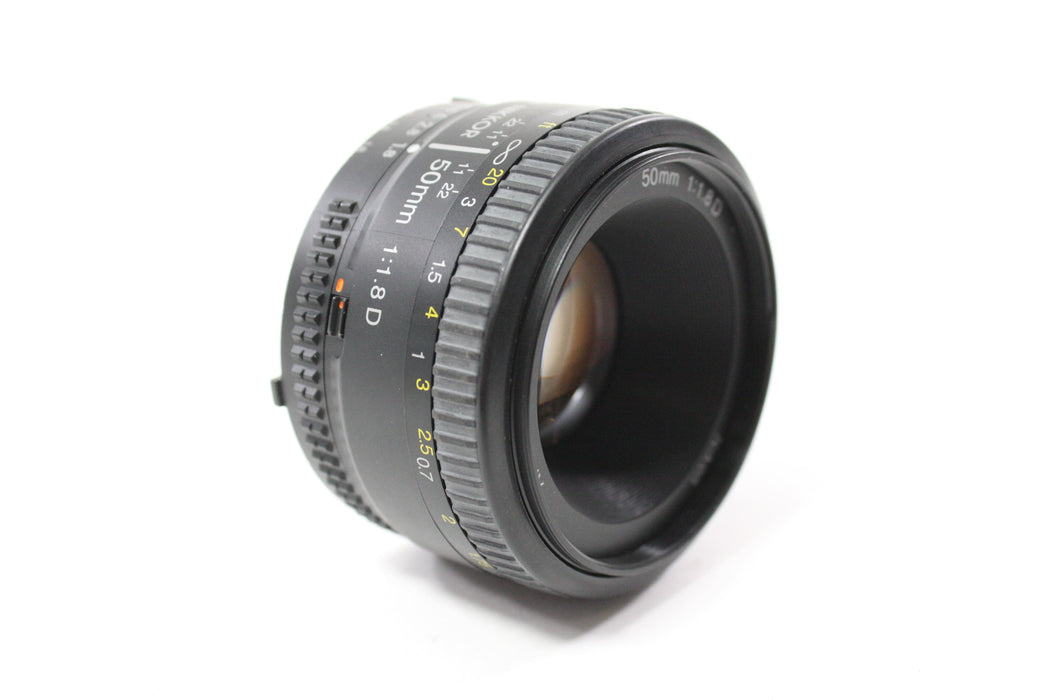 Nikon 50mm f/1.8 D AF Nikkor Lens for F Mount